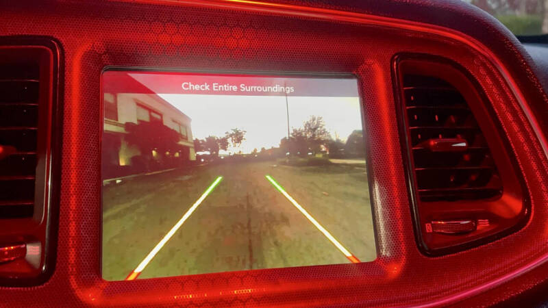 2016 Dodge Challenger R/T Plus