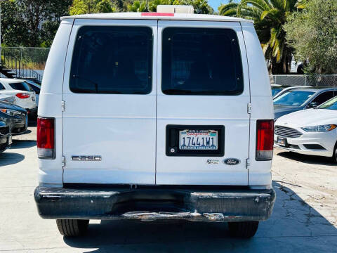 2010 Ford E-Series