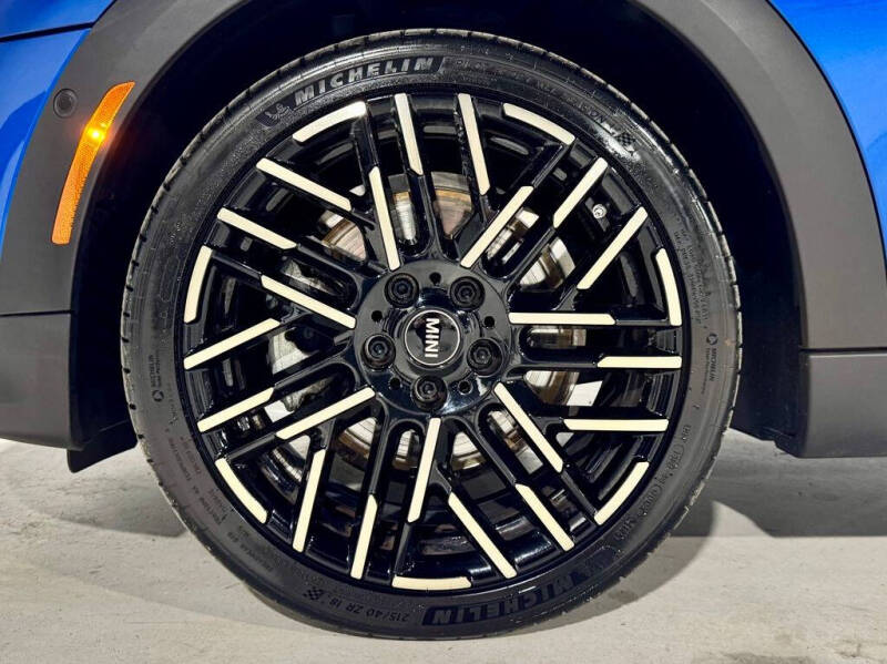 2025 MINI Hardtop 4 Door