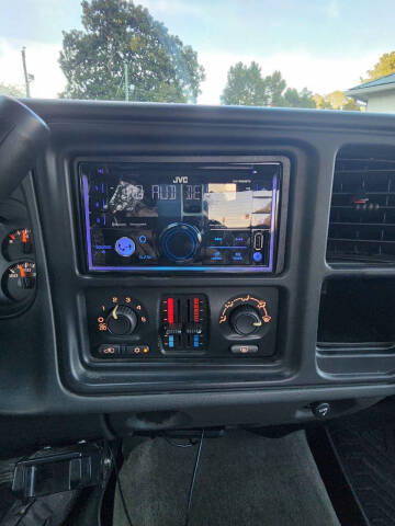2005 Chevrolet Silverado 2500HD LS