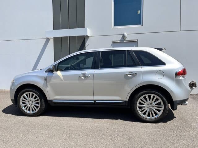 Used 2013 Lincoln MKX Base with VIN 2LMDJ6JK9DBL25977 for sale in Peoria, AZ