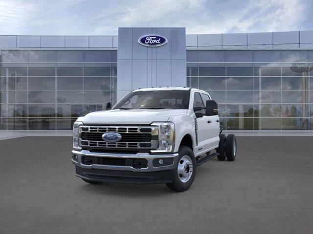 2025 Ford F-350 Super Duty XL