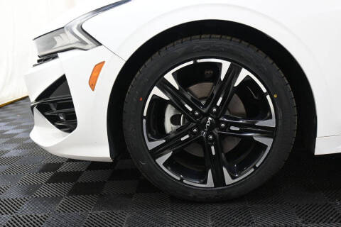 2023 Kia K5