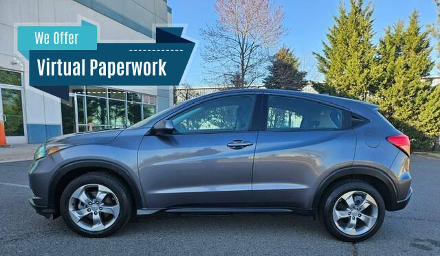 Used 2017 Honda HR-V LX with VIN 3CZRU6H32HG706949 for sale in Chantilly, VA