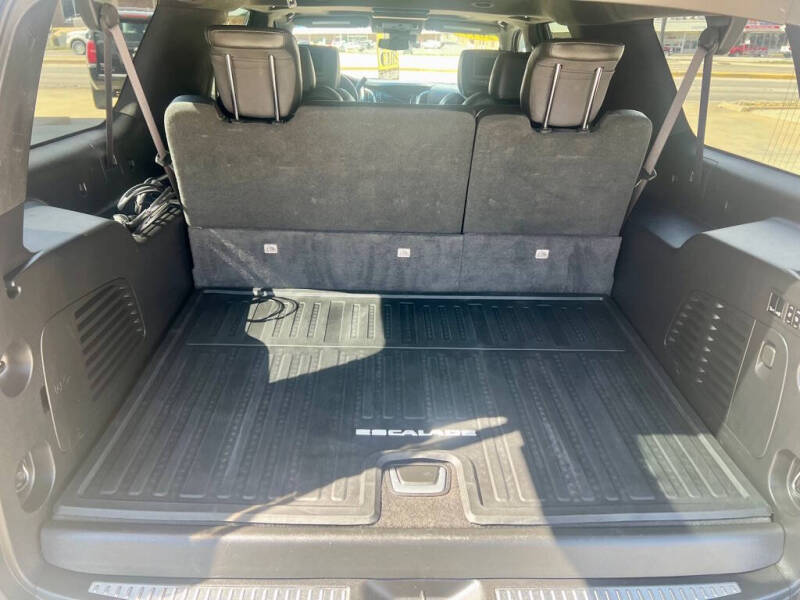 2017 Cadillac Escalade ESV Platinum