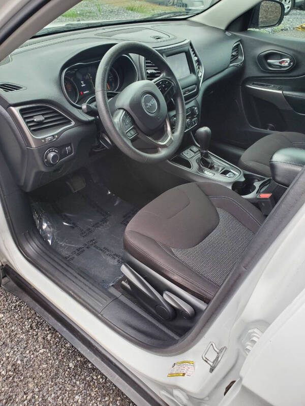 2020 Jeep Cherokee Latitude