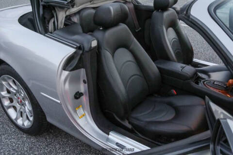 2001 Jaguar XKR