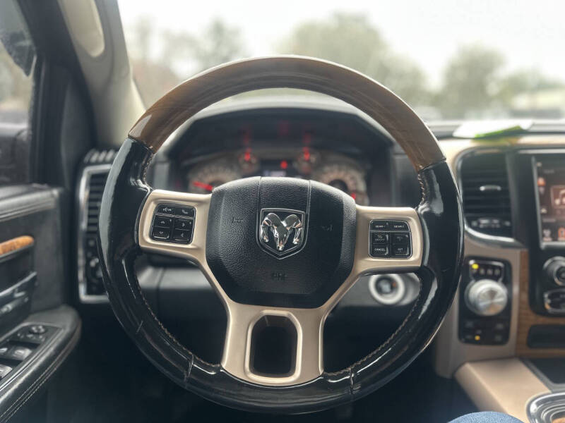 2015 RAM 1500 Laramie Limited