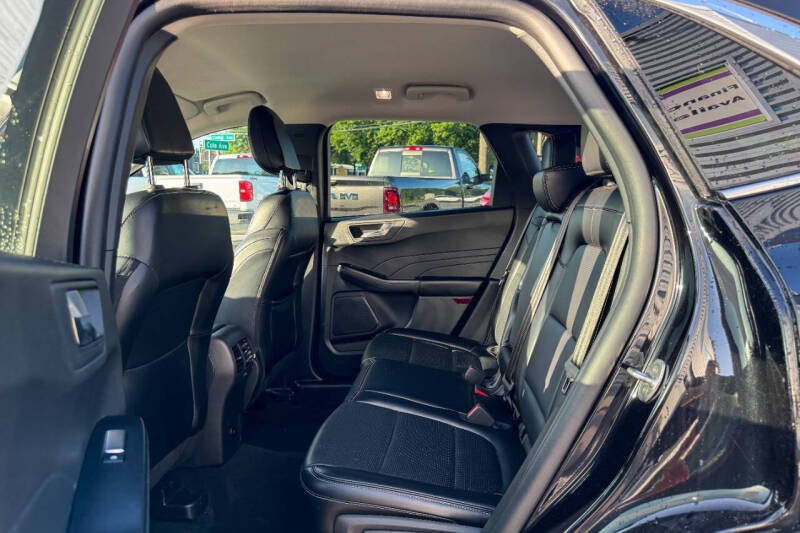 2025 Ford Escape Platinum - Photo 19