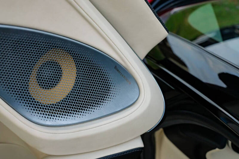 2021 McLaren GT