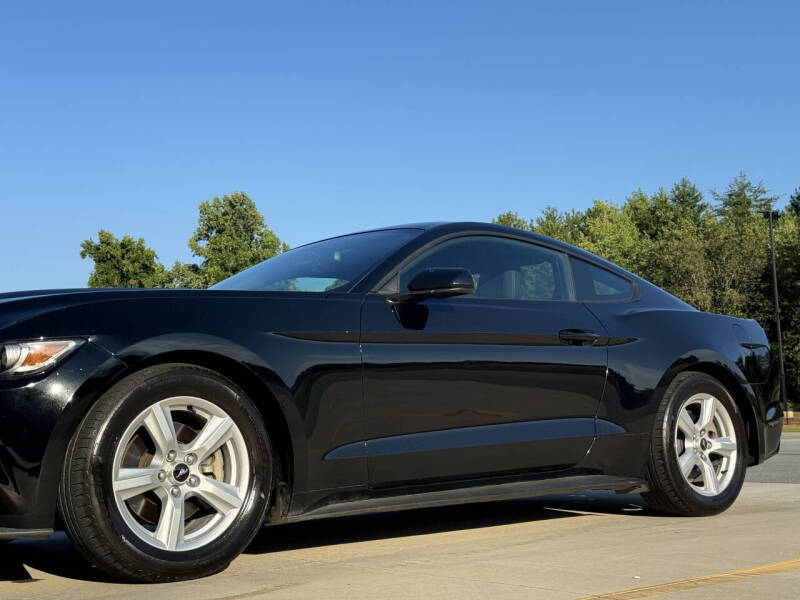 2016 Ford Mustang V6