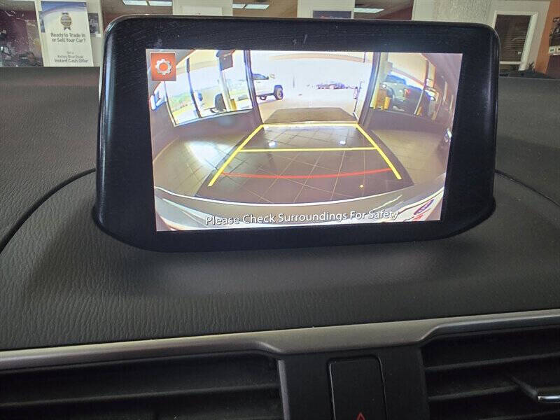 2017 Mazda MAZDA3 Sport