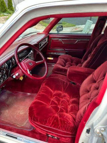 1983 Chrysler Fifth Avenue