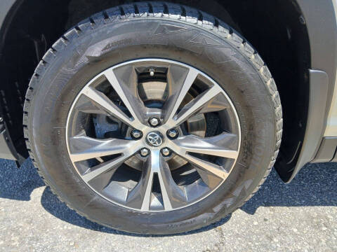 2019 Toyota Highlander LE Plus