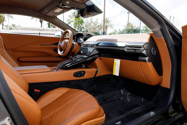 2026 Aston Martin Vantage