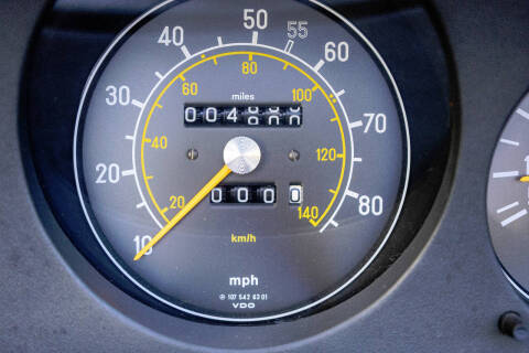 1982 Mercedes-Benz 380-Class 380 SL