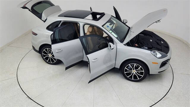 2022 Porsche Cayenne