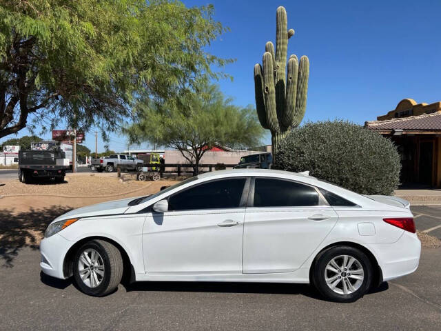 2013 Hyundai SONATA for sale at Big 3 Automart At Double H Auto Ranch in QUEEN CREEK, AZ