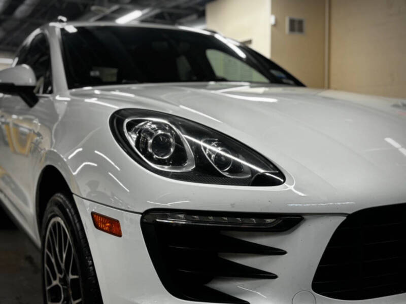 2015 Porsche Macan S