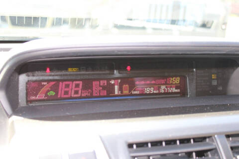 2014 Toyota Prius v Three