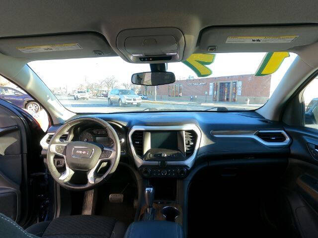 2017 GMC Acadia SLE-1