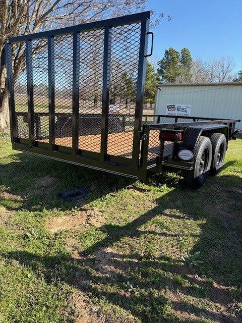 Falcon Trailer 77x14 Pipe Top with expanded metal around sides Image