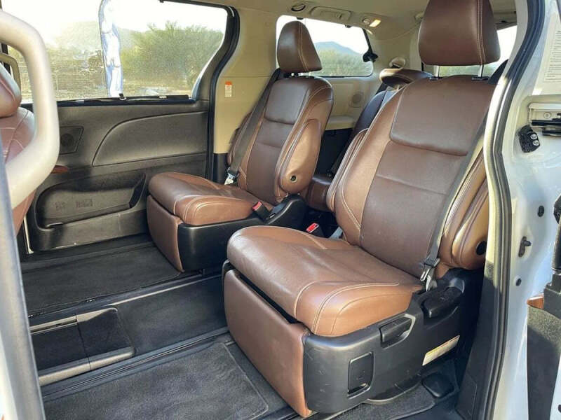 2020 Toyota Sienna