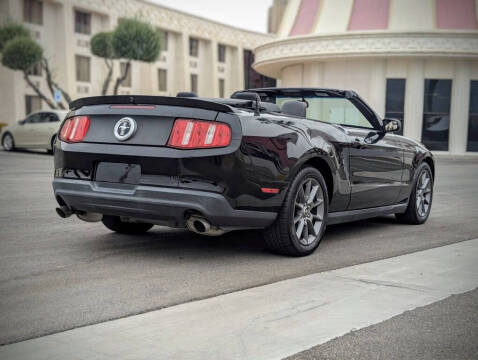 2011 Ford Mustang V6