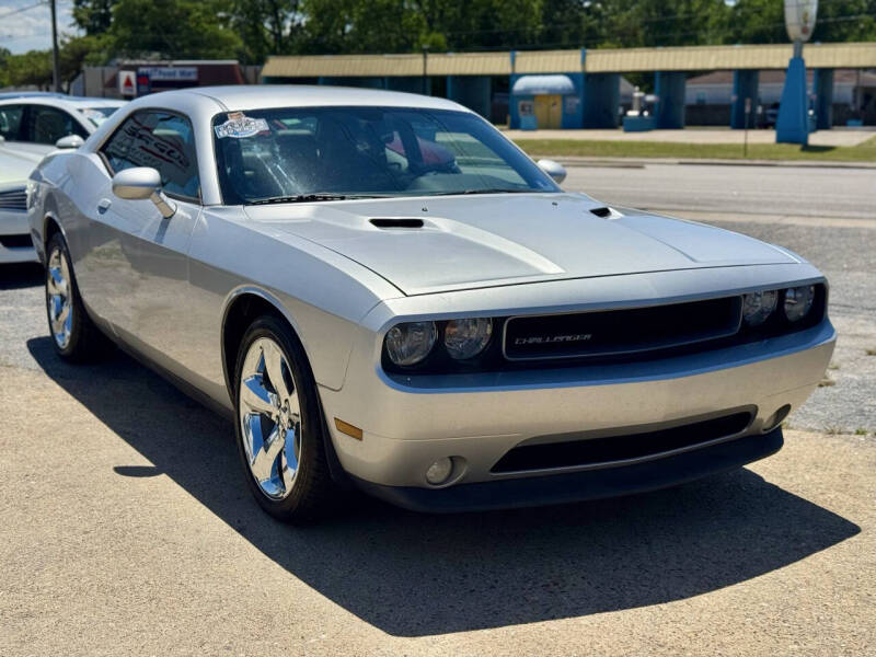 2012 Dodge Challenger SXT