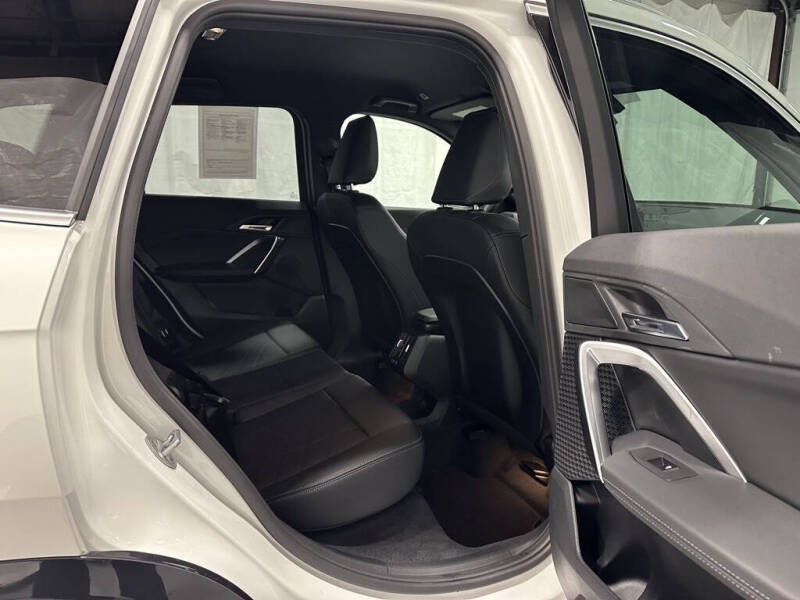 2025 BMW X1 xDrive28i