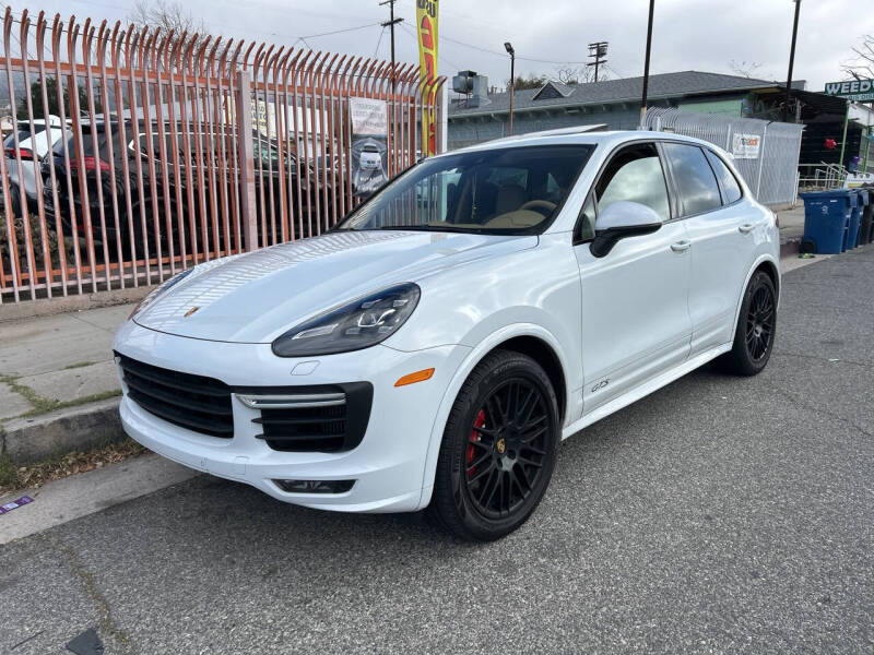2016 Porsche Cayenne for sale at ARAX AUTO SALES in Tujunga CA