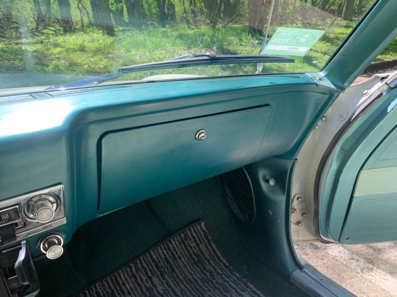 1965 Chevrolet Corvair 500 15