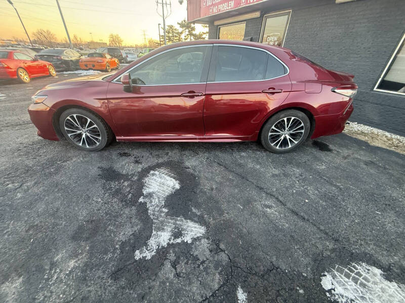 2018 Toyota Camry SE