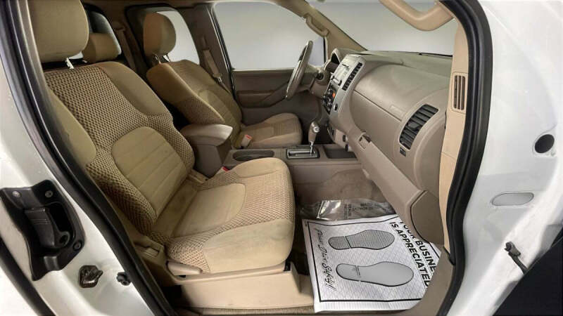 2013 Nissan Frontier SV V6