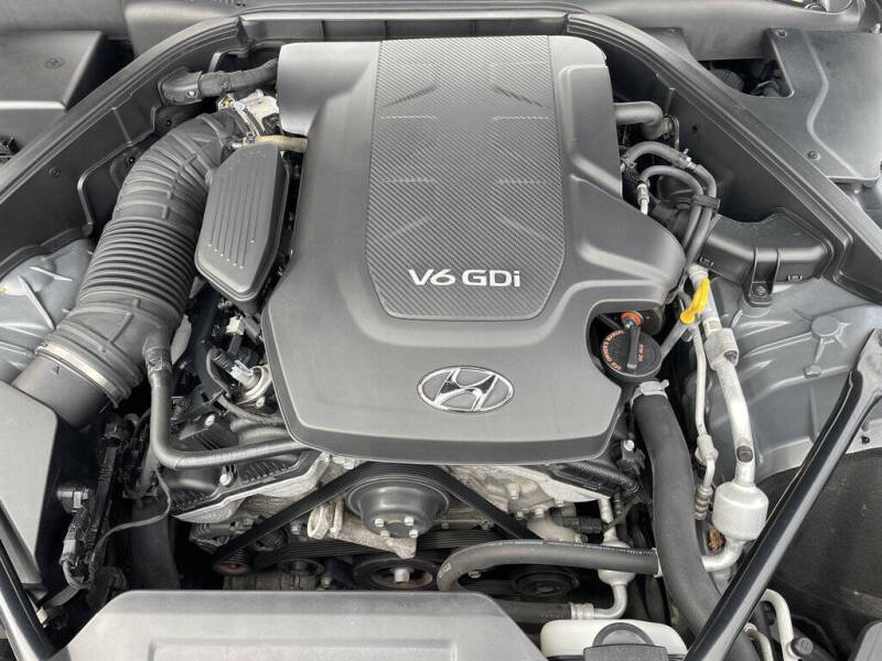 2015 Hyundai Genesis