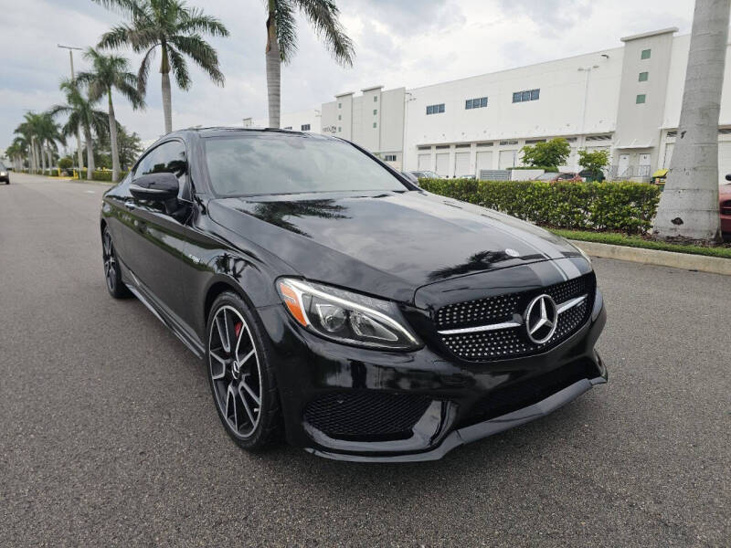 2017 Mercedes-Benz C-Class AMG C43's photo