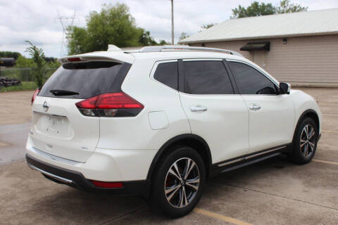 2017 Nissan Rogue SL