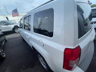 2016 Jeep Patriot Sport