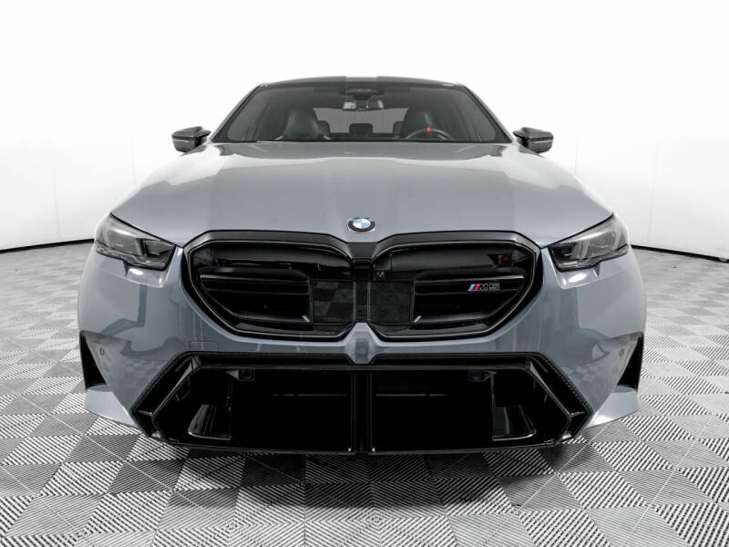 2025 BMW M5