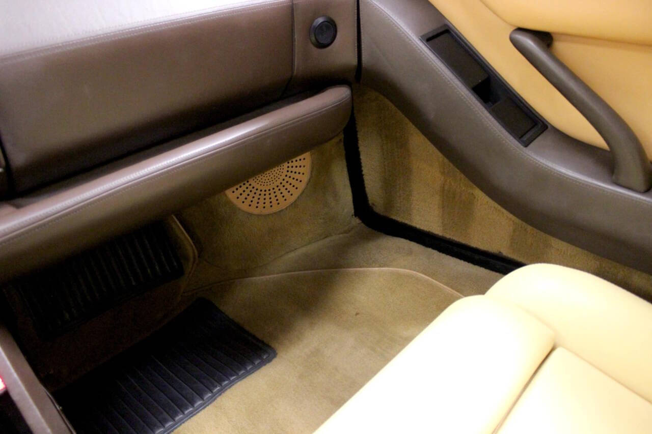 1989 Ferrari Testarossa 38