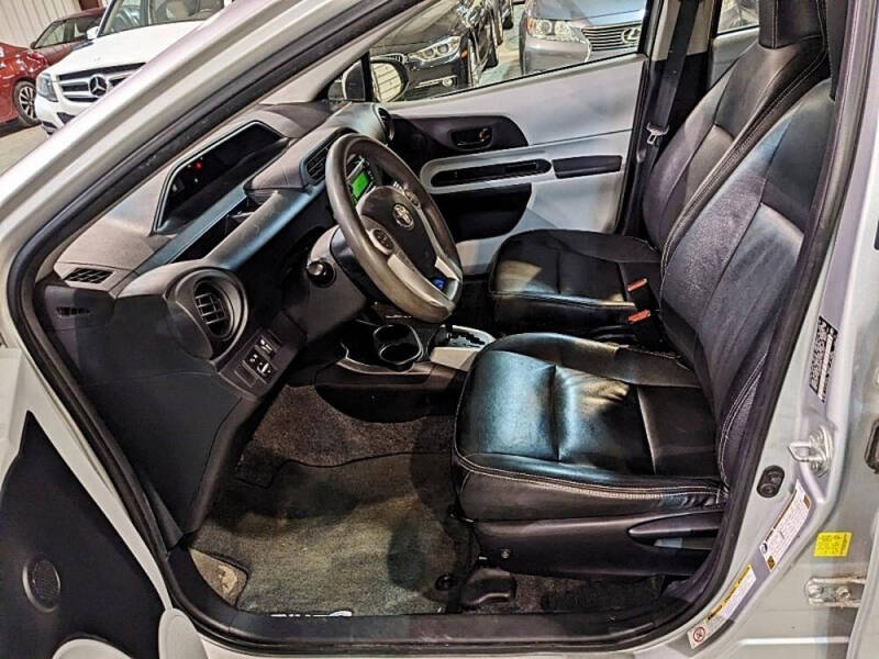 2012 Toyota Prius c Three