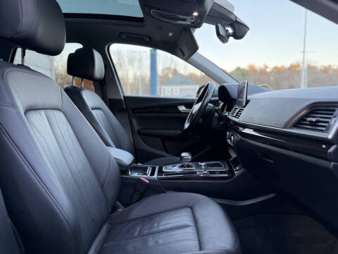 2018 Audi Q5 2.0T quattro Premium Plus