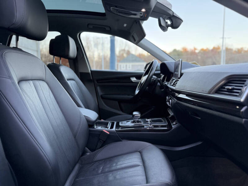 2018 Audi Q5 2.0T quattro Premium Plus