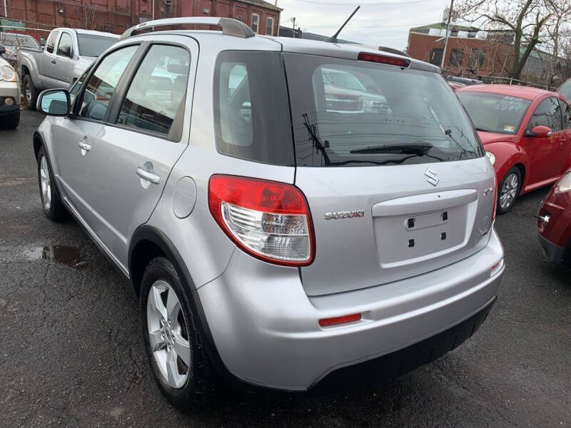 2010 Suzuki SX4 Crossover