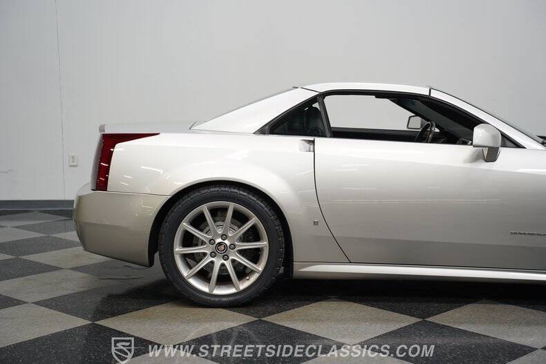 2006 Cadillac XLR-V