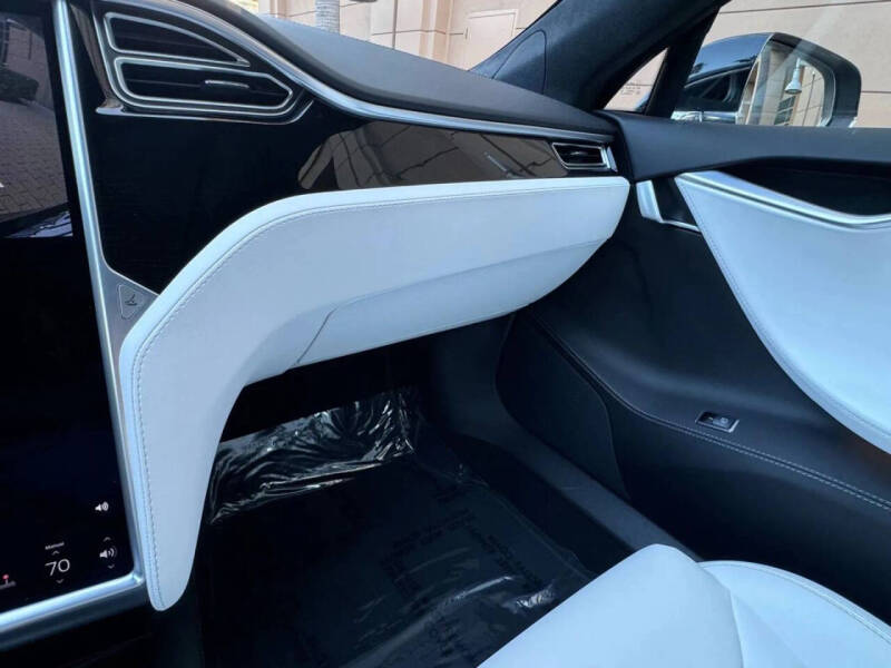 2017 Tesla Model S 75