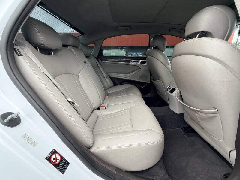 2015 Hyundai Genesis 3.8L