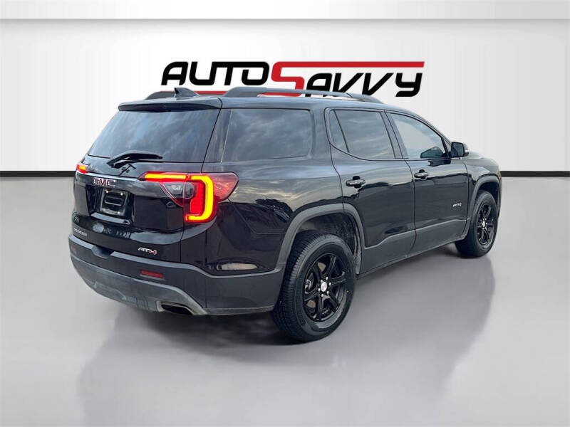 2023 GMC Acadia AT4