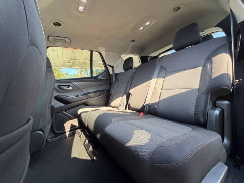 2018 Chevrolet Traverse LS