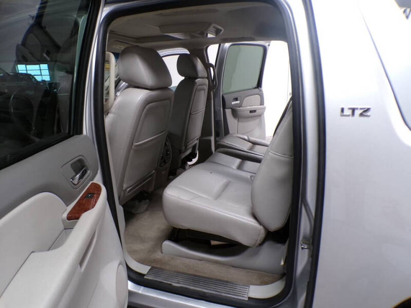 2012 Chevrolet Avalanche LTZ